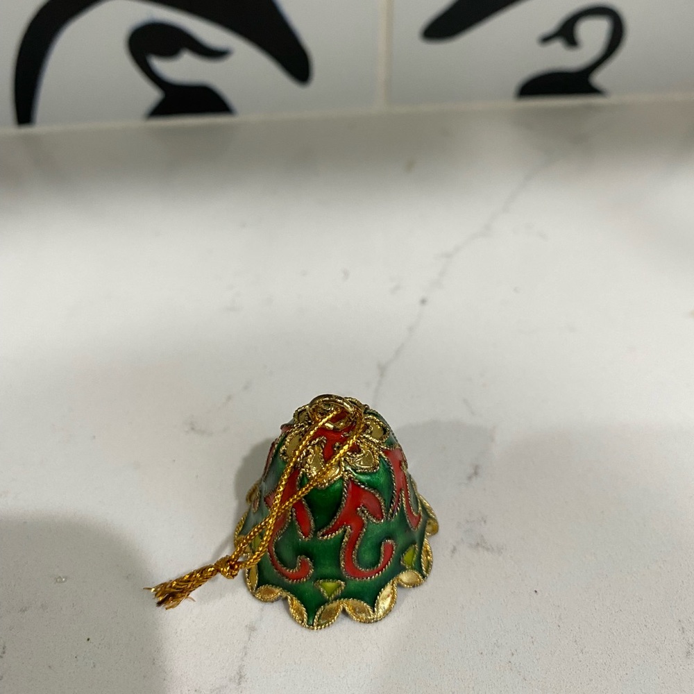 Vintage Dillards CLOISONNE Enameled Bell Ornament Christmas Theme Holiday Green